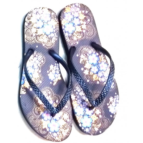 SLIPPERS LADIES ASSORTED SIZES